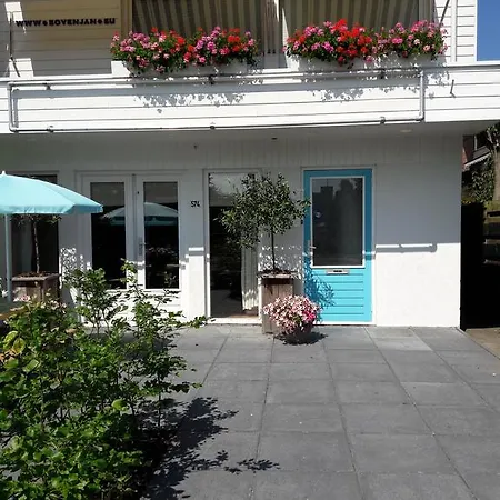 아파트 Boven Jan 572 *